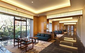 四季育む宿 然林房